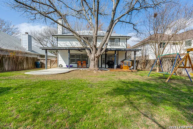 1017 Silvertree Blvd — Photo 25