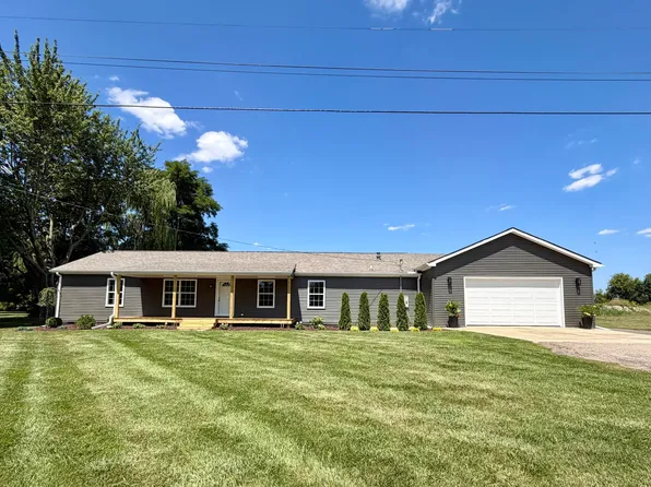 50800 Martz Rd, Belleville, MI 48111