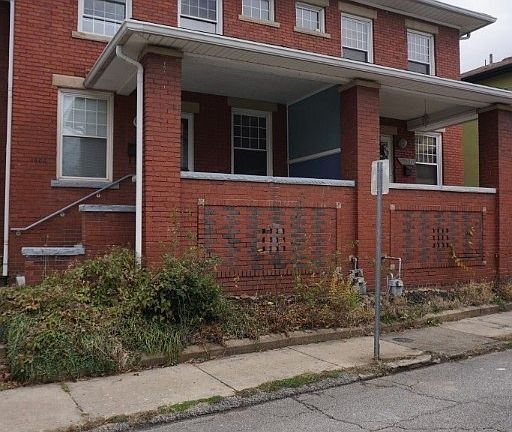 2nd image of 1608-1610 Franklin Ave