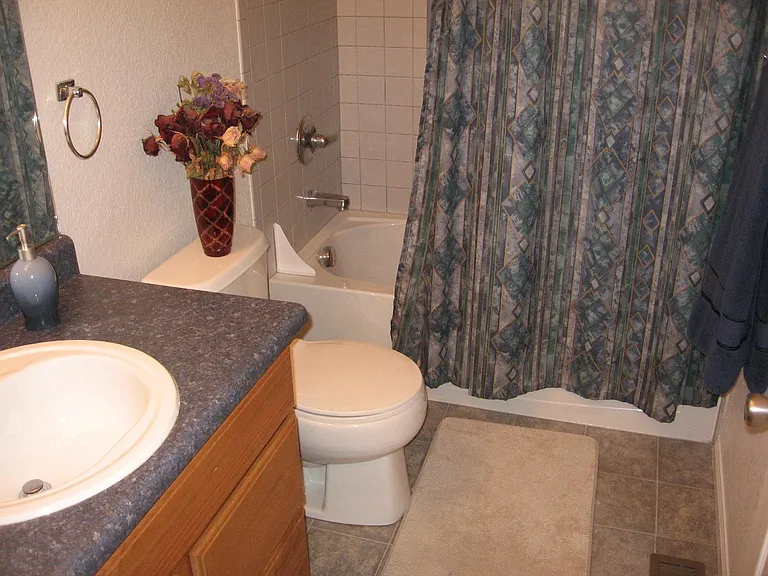 8333 Newbury Way — Photo 14