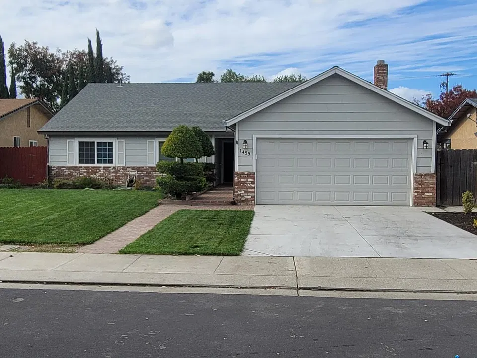 1459 Timber Ln