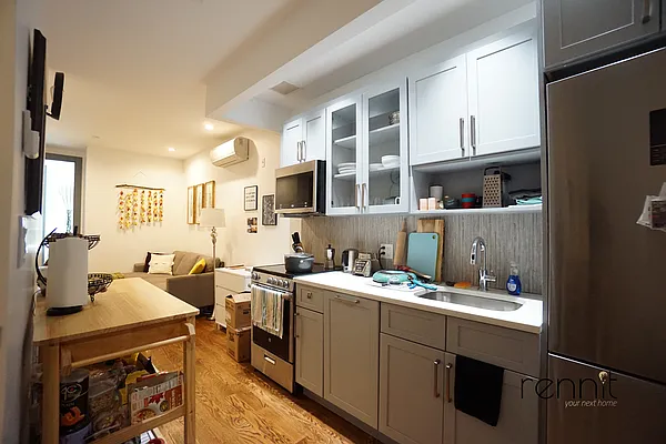 Rented by Rennit Inc. | media 20