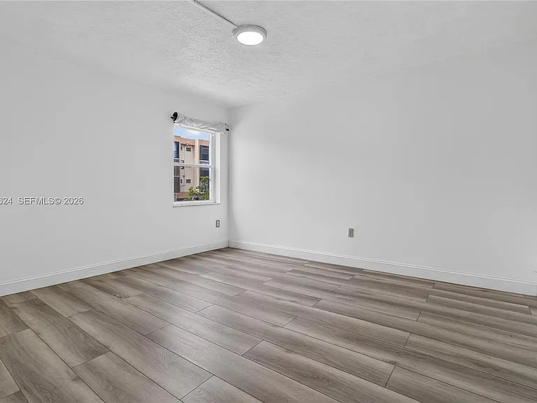 6070 W 18th Ave #209 — Photo 11