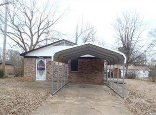 421 Burns Rd, Trenton, TN 38382