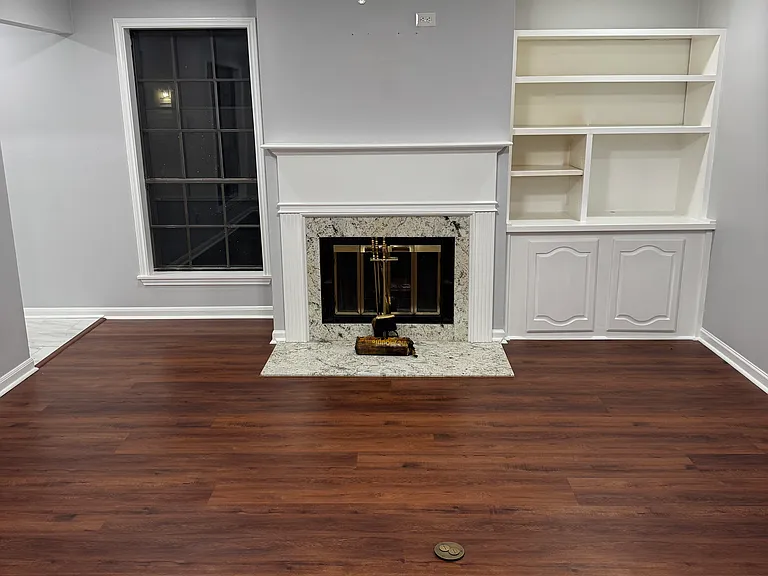 248 Ocean Dr — Photo 1