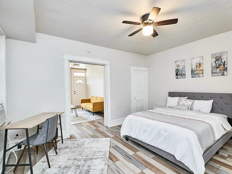 4932 Wise Ave #1 — Photo 4