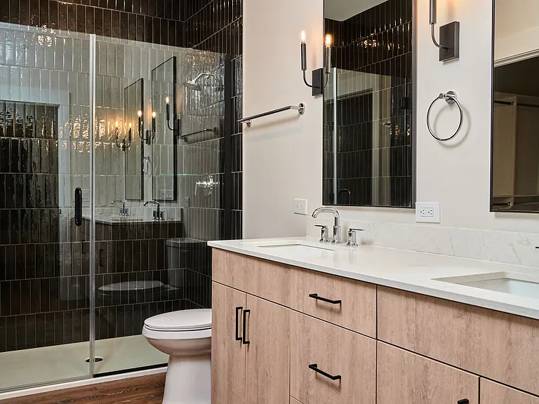 4040 Walton Creek Rd #107 — Photo 10