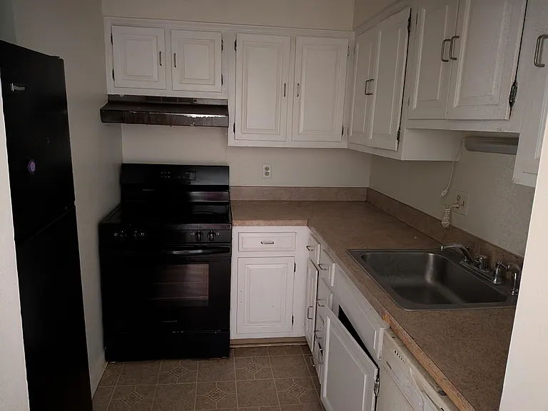 5353 Portland St #C — Photo 5
