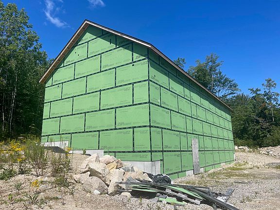 3rd image of 37 Alpine Drive