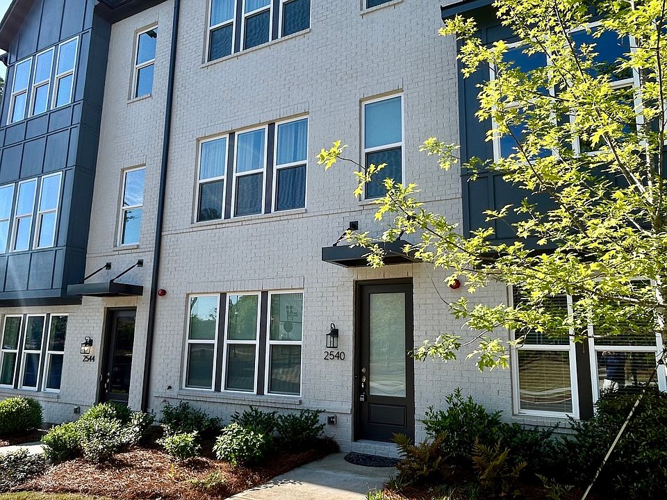 1st image of 2540 Mountain Ash Ln
