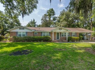 901 Cedar Ln, Brunswick, GA 31523