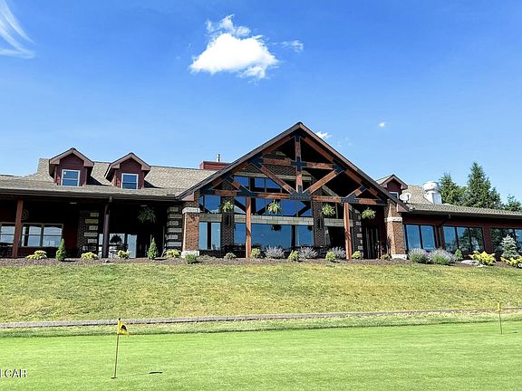 2nd image of 643 Green Mountain Dr