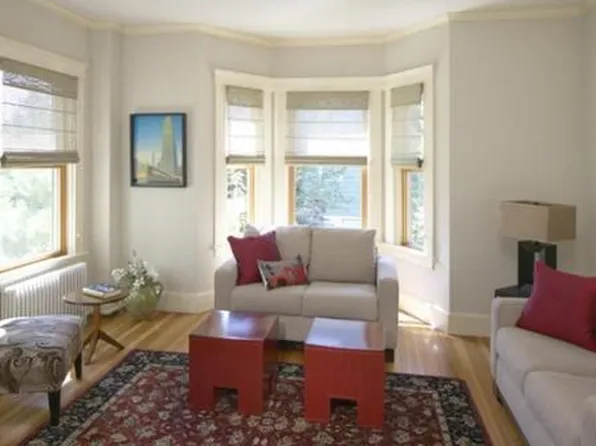 384 Prospect St APT 2, Cambridge, MA 02139