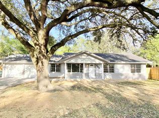 250 Berry Rd, Beaumont, TX 77706