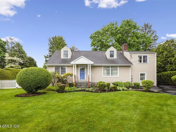 2 Linden Pl, Greenwich, CT 06831