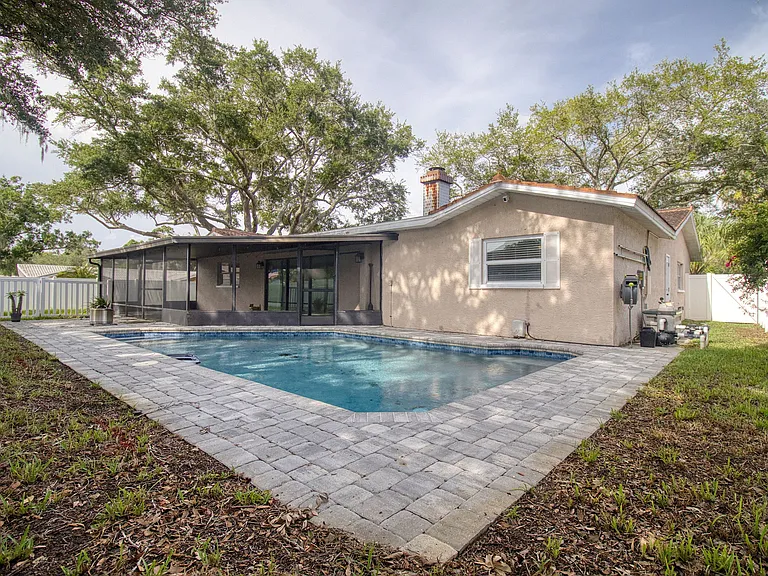 355 Laughing Gull Ln — Photo 6