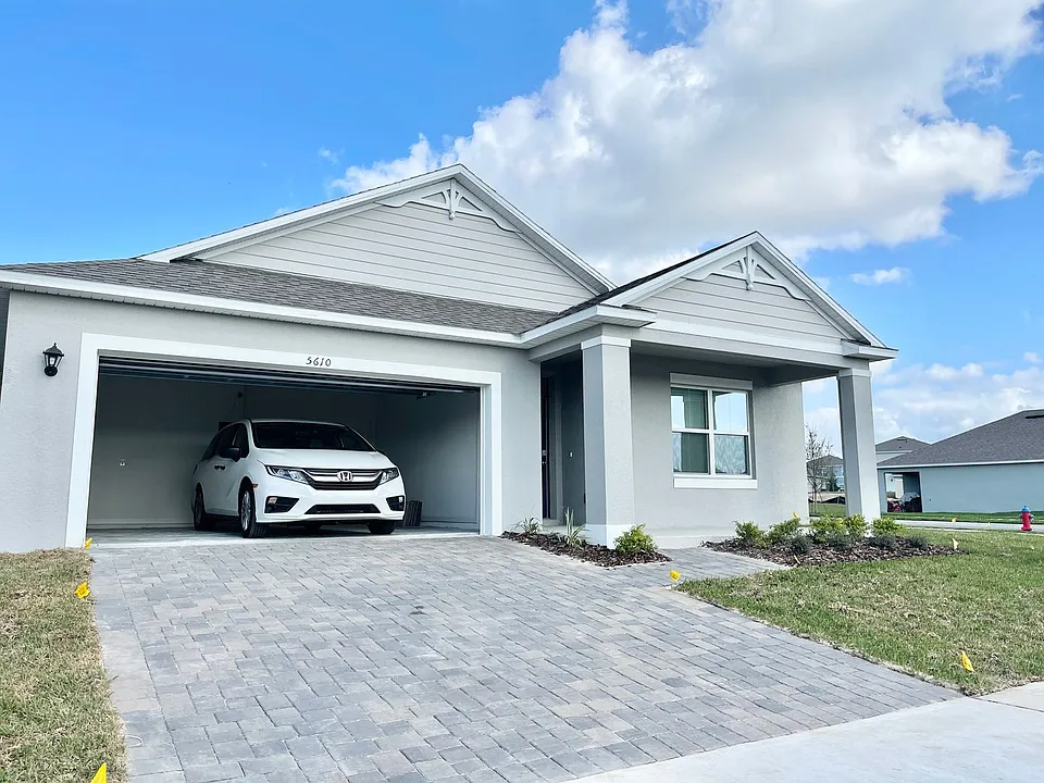 5610 Galloping Dr