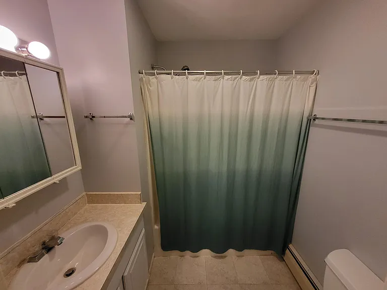 31 Greenhouse Ln #24B — Photo 10