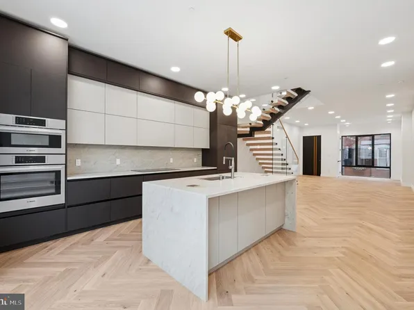 108 N Van Pelt St, Philadelphia, PA 19103