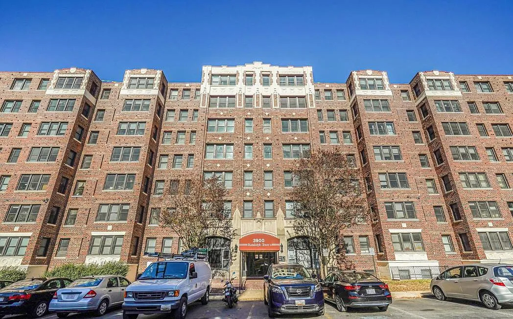 1 bed, 800 sqft, $2,000 — Photo 1