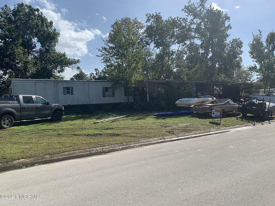 1st image of 115 Lincoln Dr