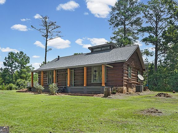 3rd image of 3086 Dukes Creek Rd