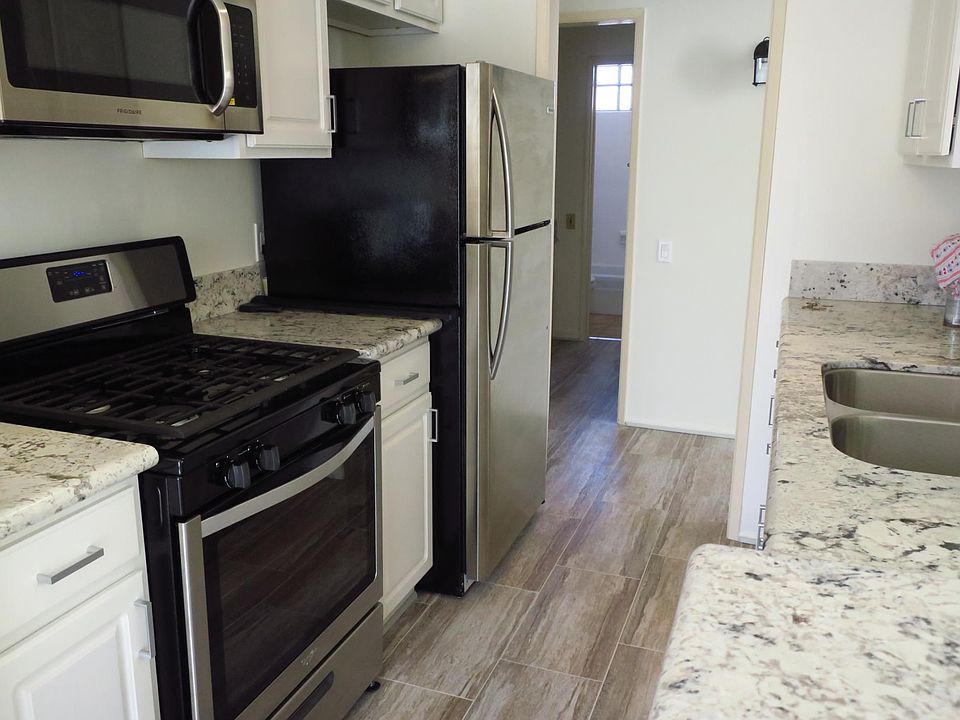 All new stainless appliances