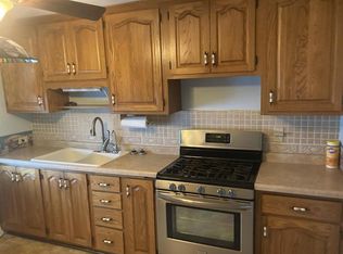 1100 E War Memorial Dr, Peoria Heights, IL 61616
