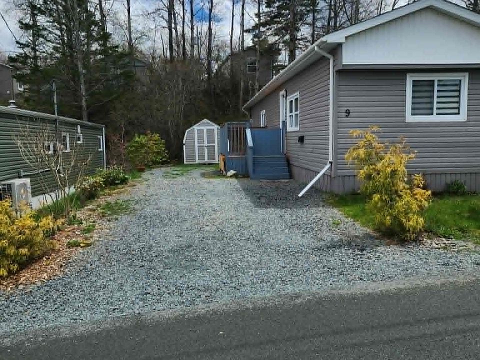 1st image of 9 Heather St