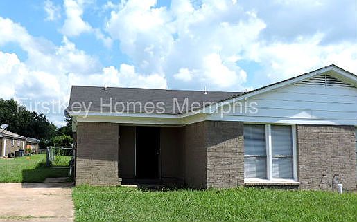 1st image of 4496 Wooddale Ave