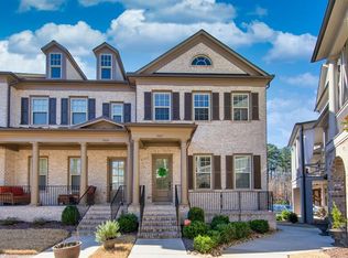7017 Richwood Cir, Roswell, GA 30076