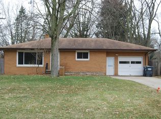 5106 Cleveland Ave, Stevensville, MI 49127