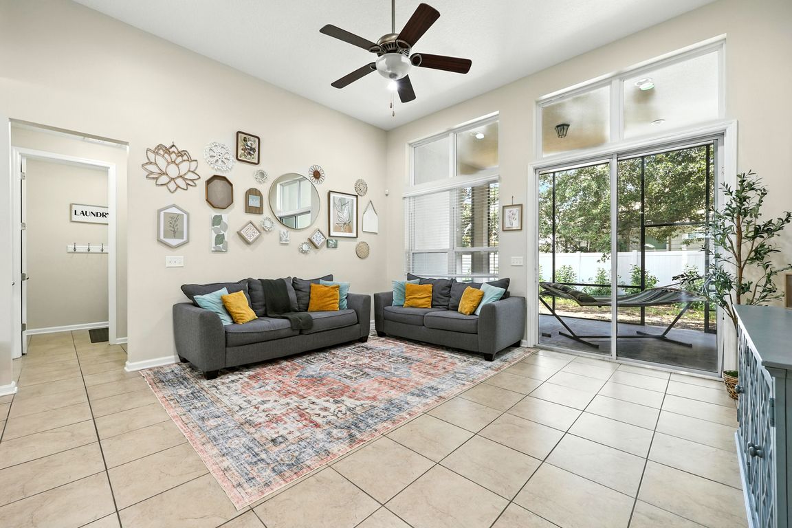 next background image