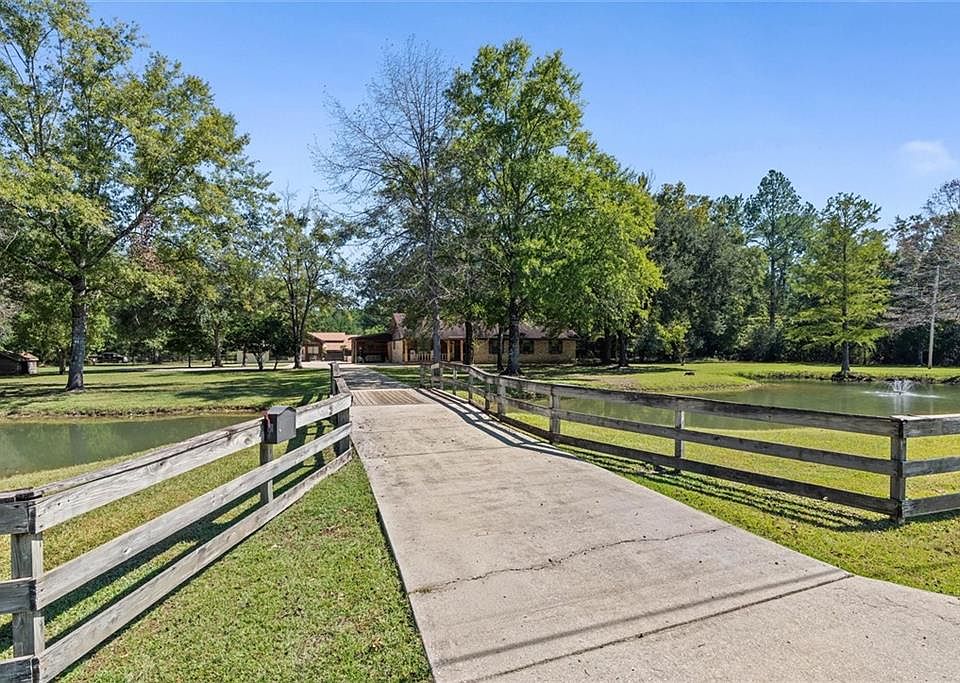 1st image of 11240 Creax Road Ext