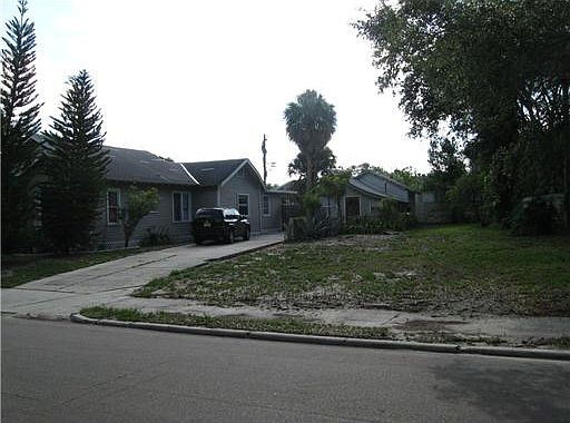2nd image of 1015 N Osceola Ave