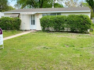 411 Sheridan Ave, Grand Island, NE 68803