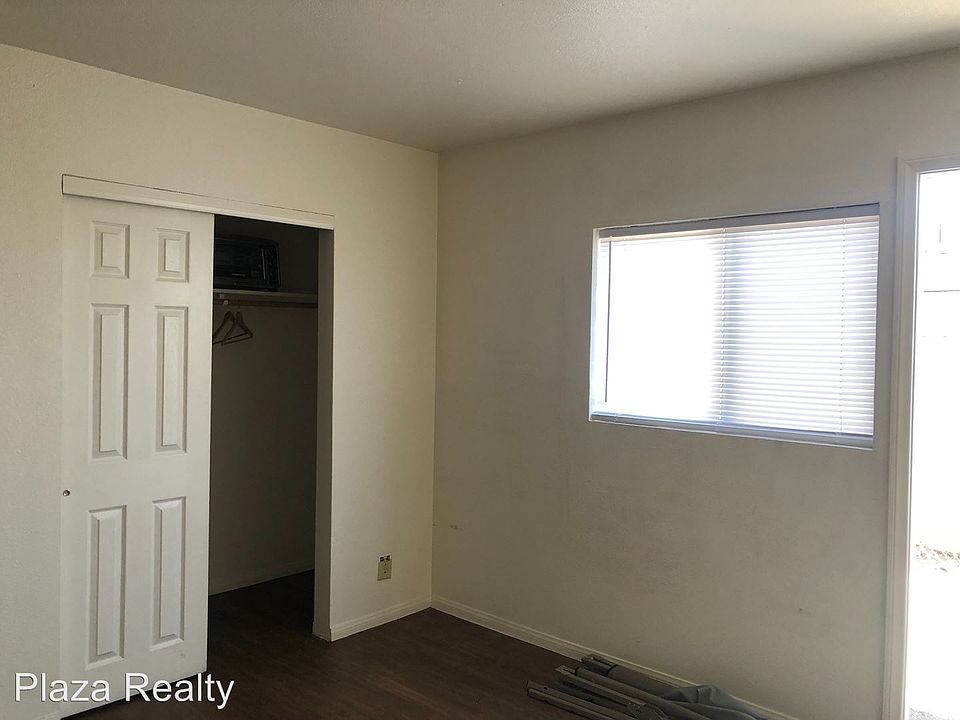 2nd image of 552 Date St APT C