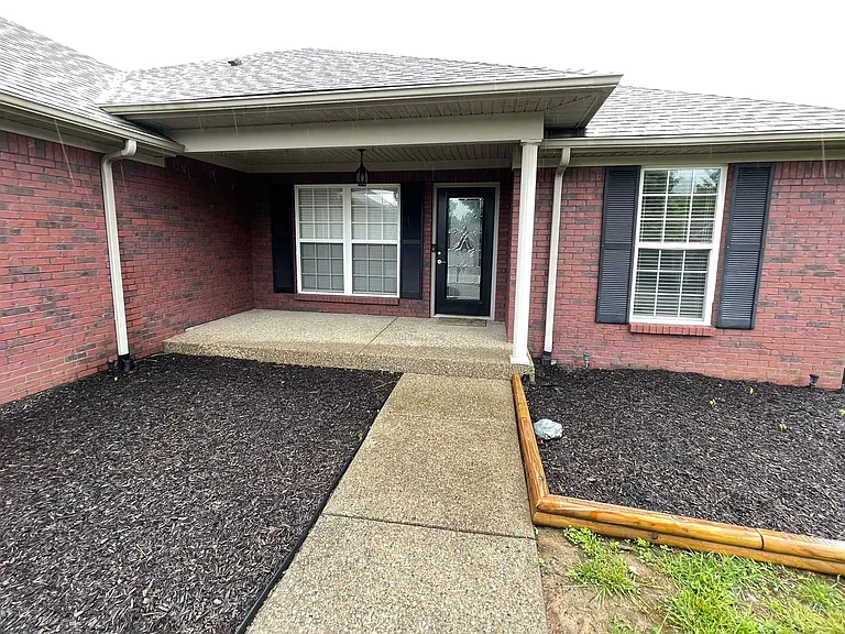 1547 Overlook Cir — Photo 26