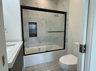 2367 20th Ave APT 3, San Francisco, CA 94116