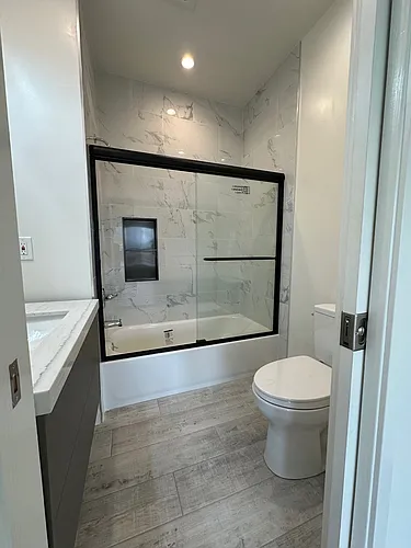 2367 20th Ave #3 Photo 1