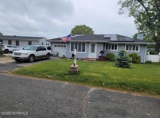 202 Teal Rd, Brick, NJ 08723