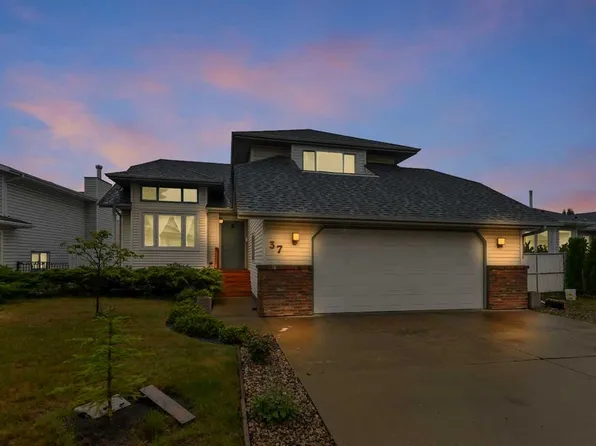 37 S Denovan Cres, Red Deer, AB T4R 2B6