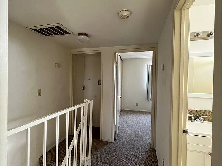 1211 Huntington Dr #H — Photo 7