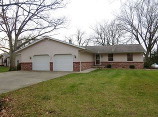 22755 E 1123 North Rd, Fairbury, IL 61739