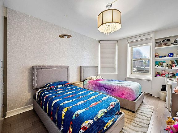 5th image of 205 E 63rd St APT 19-E