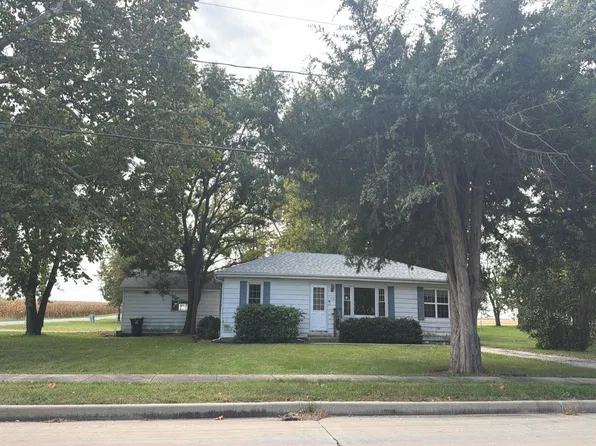 125 E South St, Oreana, IL 62554