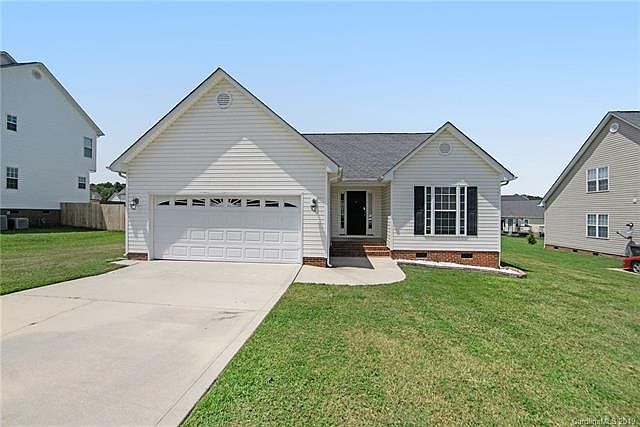 1st image of 3035 Hereford Ln