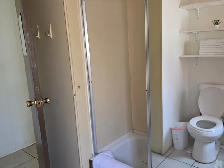 210 Newell St #5 — Photo 6