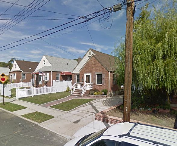 2nd image of 41 218th St