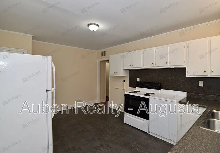 1430 Jackson Rd — Photo 10